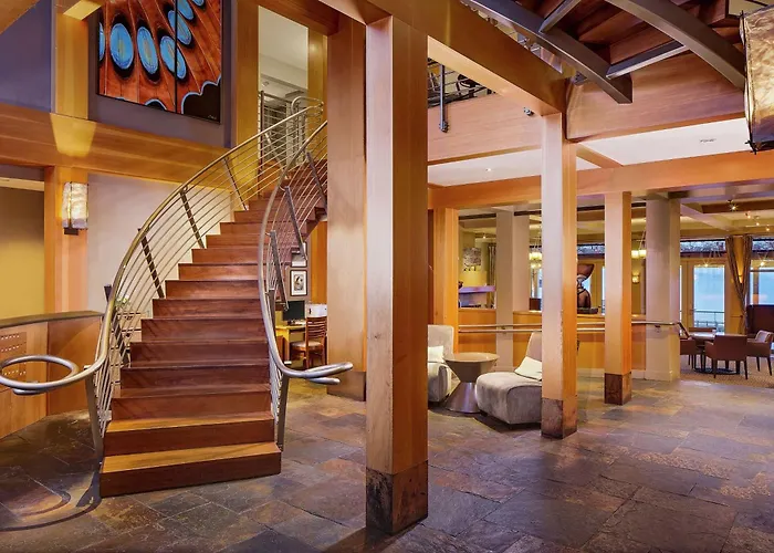 Romantic hotel: Chrysalis Inn & Spa Bellingham, Curio Collection By Hilton