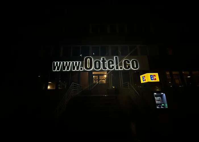  Ootel.Com
