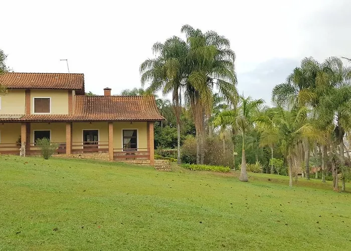 Chácara dos Sonhos com Piscina e Hidromassagem