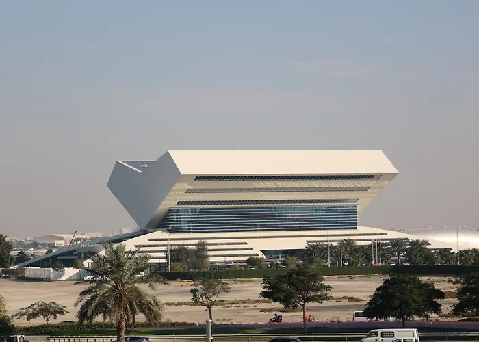 Grand Kingsgate Jaddaf Waterfront Hotel By Millennium