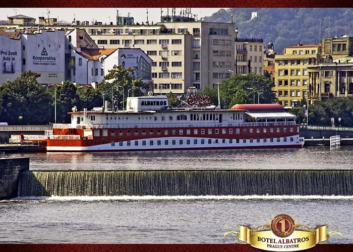 Hotel pres du College: Botel Albatros