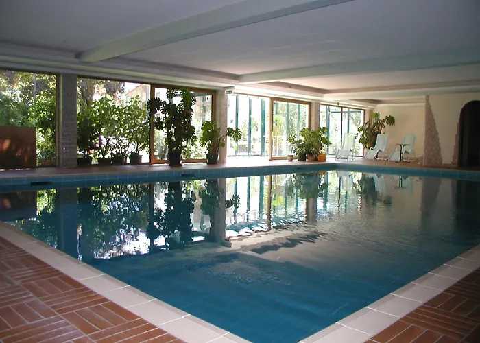 Ping Pong hotel: Hotel-Pension Strolz