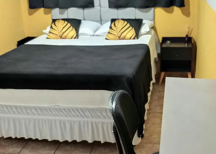 Hotel do aeroporto: Pousada Uberaba