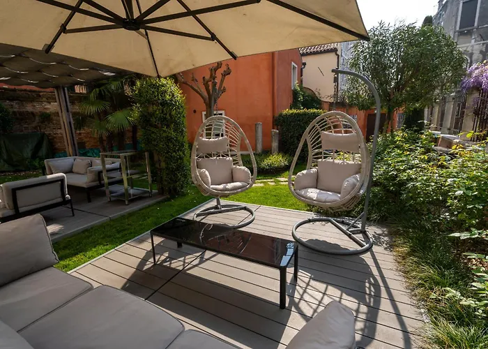 Trip to College Palazzo Morosini Degli Spezieri - Lifestyle s