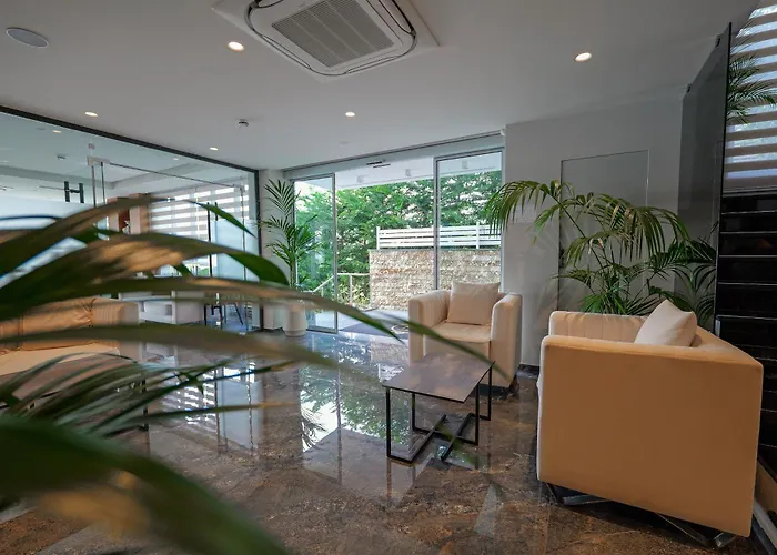 Hotel con vistas: Hotel Teuta