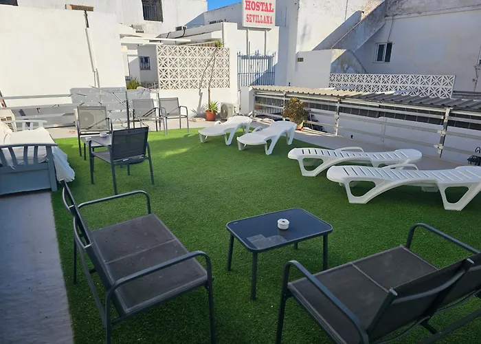  Hostal Sevillana Costa