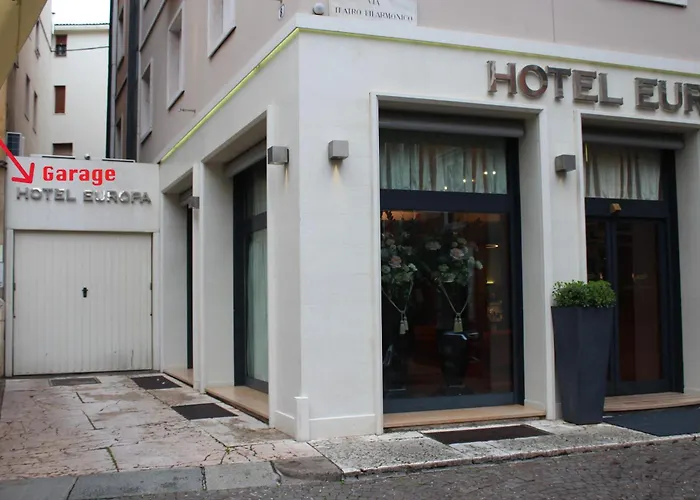 Hotel 3 stelle: Hotel Europa