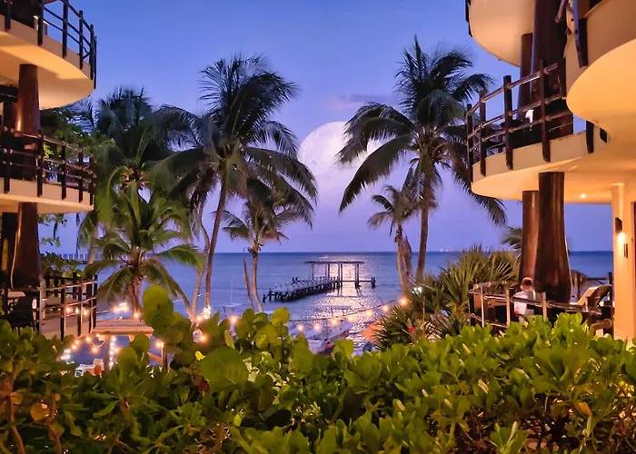 El Taj Oceanfront&Beachside Condo