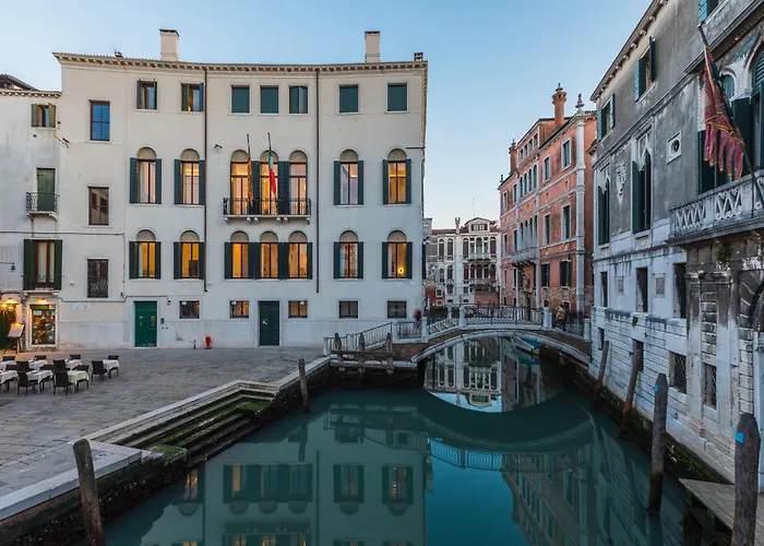 Trip to College Palazzo Morosini Degli Spezieri - Lifestyle s