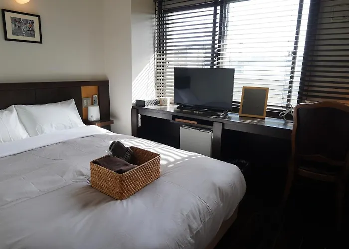 Sutton Place Ueno