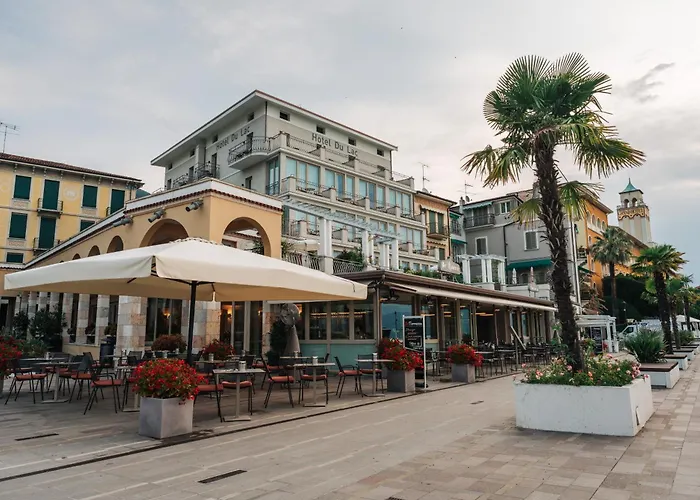 Family Friendly Hotels Du Lac Gardone Riviera