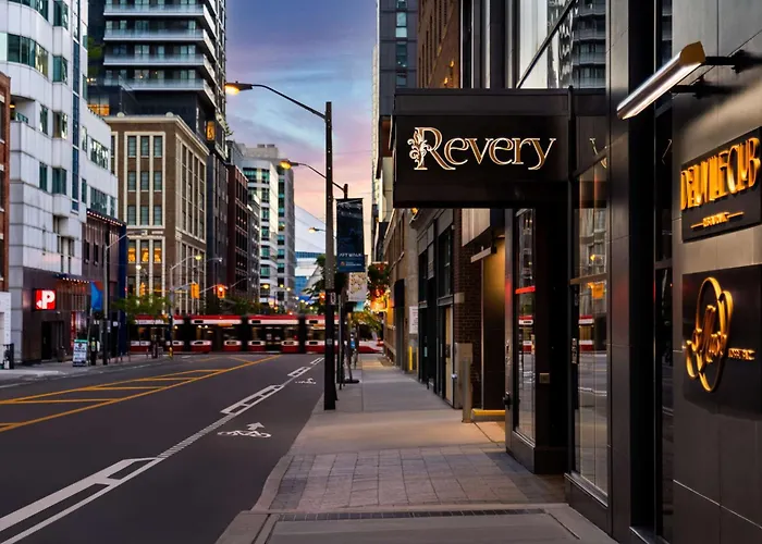 Revery Downtown, Curio Collection By Hilton