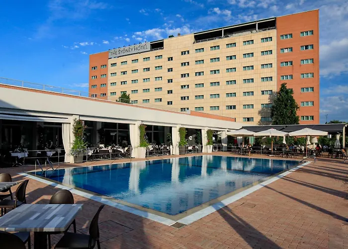 Pet Friendly hotel: The Sydney Hotel