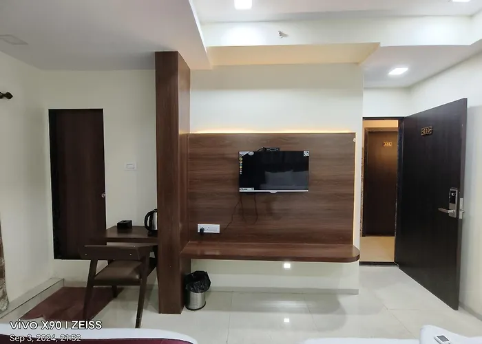 Cheap hotels Victoria Palace - South Mumbai