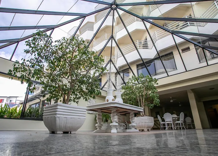 Praia Brava Hotel