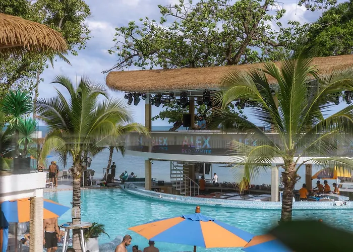 Günstiges Hotel: Ark Bar Beach Resort