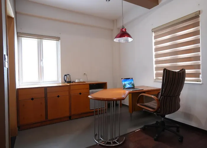 4-Sterne-Hotel: Golden Sunshine Villa Hotel&Travel