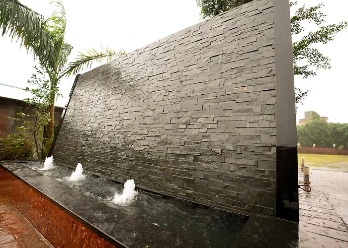 Resort: La Serene Resort And Spa