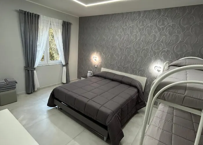 Guest house: Skycity 2 B&B