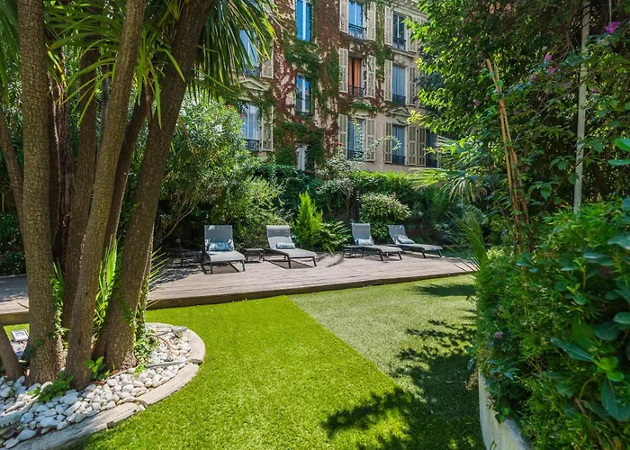 Villa Victoria