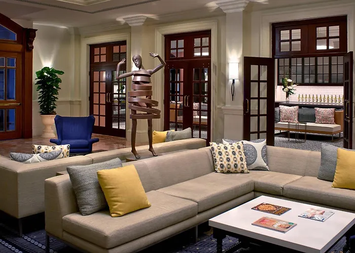 Hot Tub in Room Colonnade Coral Gables, Autograph Collection