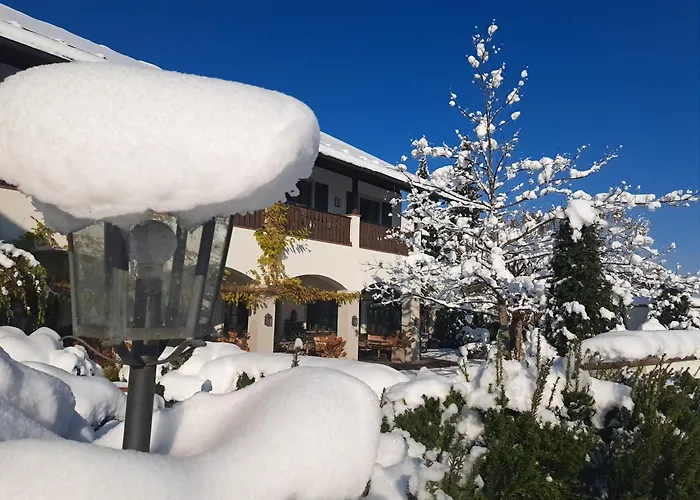 Hotel mit Pool: Hotel Gasthof Brandstätter