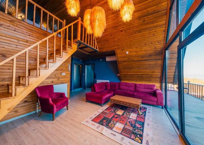 Dreamland Suites