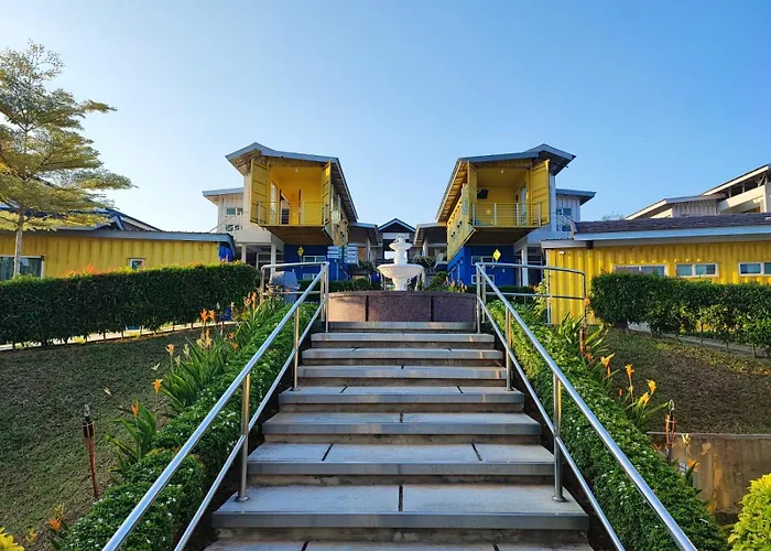 Hotel: Solesor Kampong Beach Resort