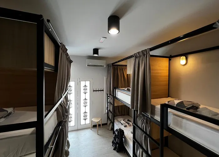 The Hostels Freedom Club Kl