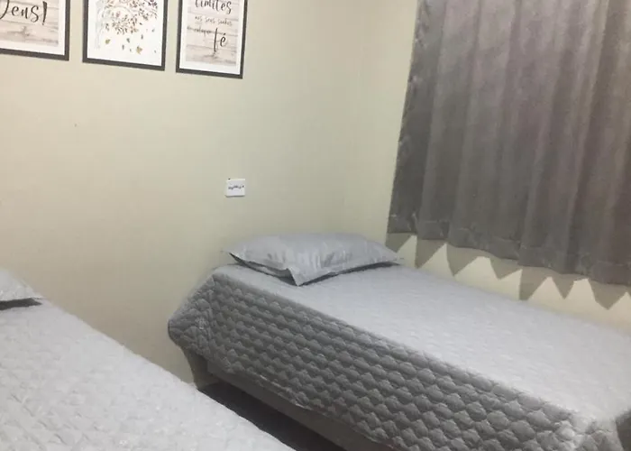 Hotel: Ideal Hotel