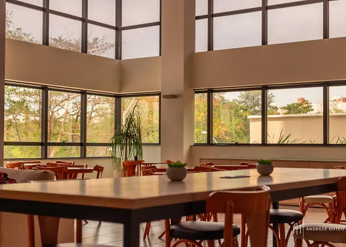 Hotel central: Rede Andrade SLZ