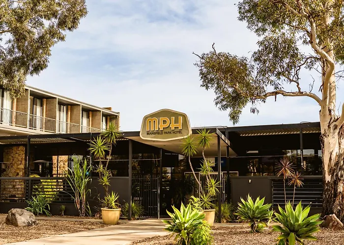 Cheap hotel: Mansfield Park Hotel