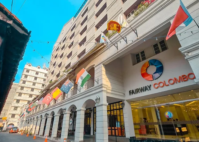 5 star hotels Fairway Colombo - Sri Lanka'S First With Robot Technology