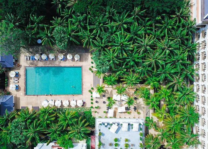 Lotus Blanc Hotel
