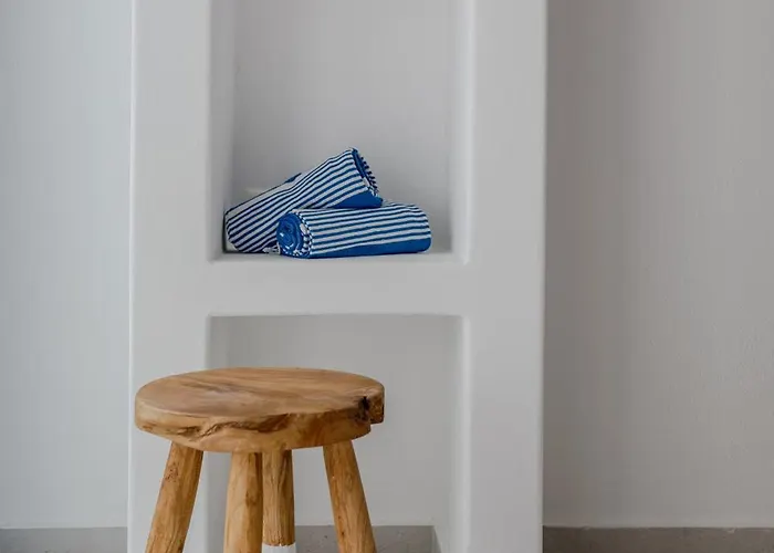 Hotel with view: Hotel Nathalie