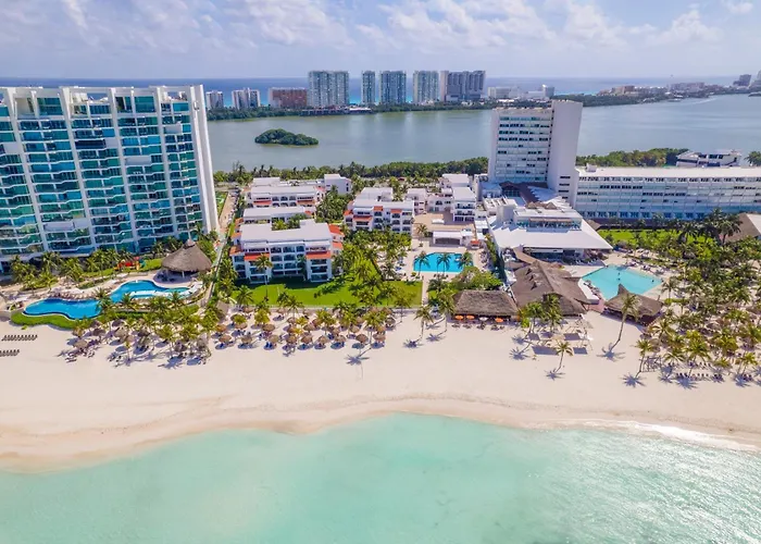 Luxe hotel: Beachscape Kin Ha Villas & Suites