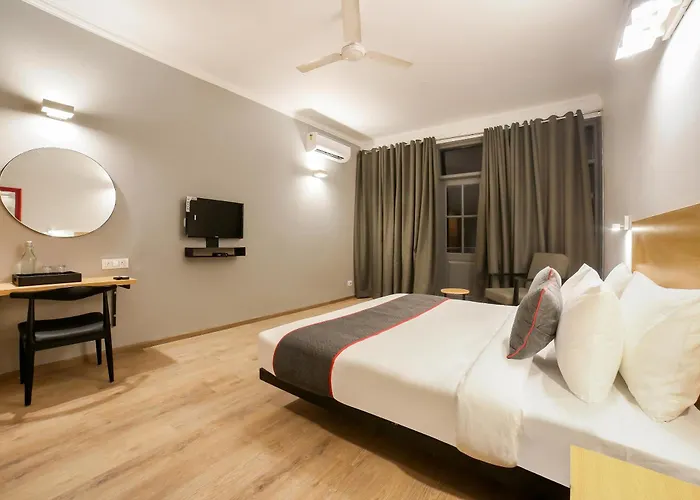 Hotel with view: King