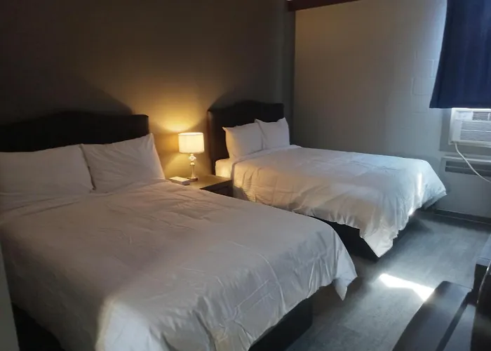 Cheap hotels Park Lane Motor Medicine Hat
