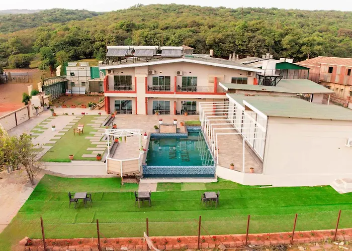 Cheap hotel: Treebo Winter Town Venna Lake