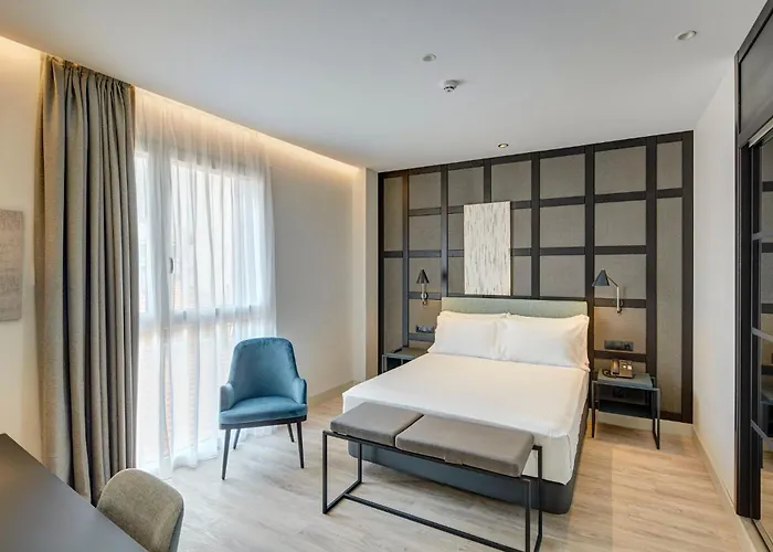 4 star hotel: Sercotel Ayala