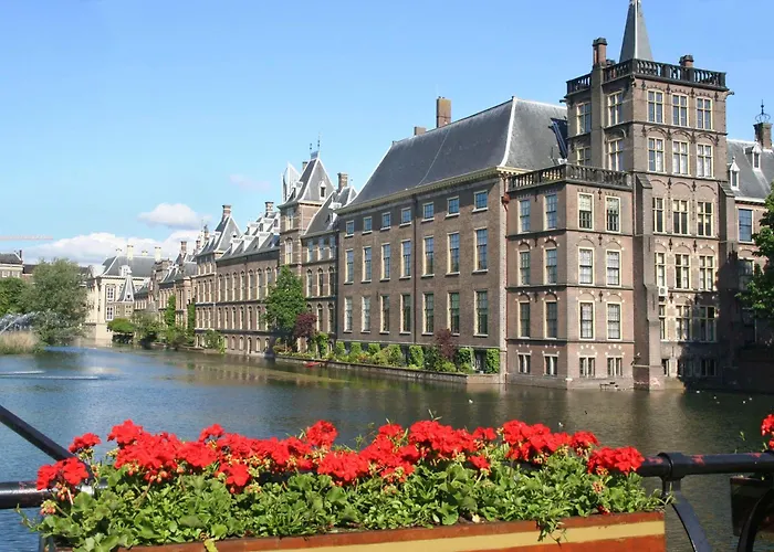 Pet Friendly hotel: Nh Den Haag