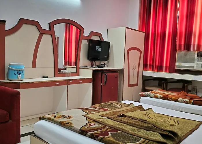 Yatri International