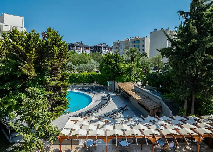 Ping Pong Hotel: Marbel Hotel By Palmwings