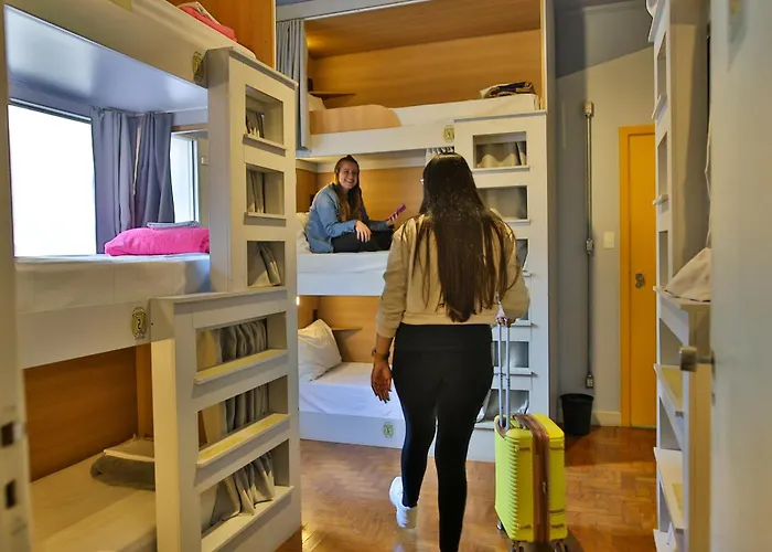 Lamparina Hostel