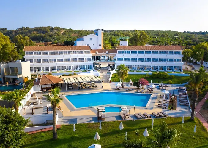 Golf hotels Adelais Bay