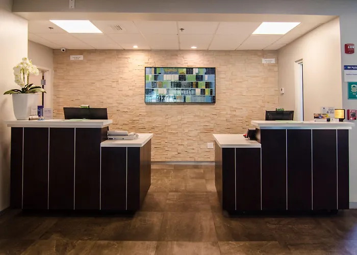 Western Plus Oceanside
