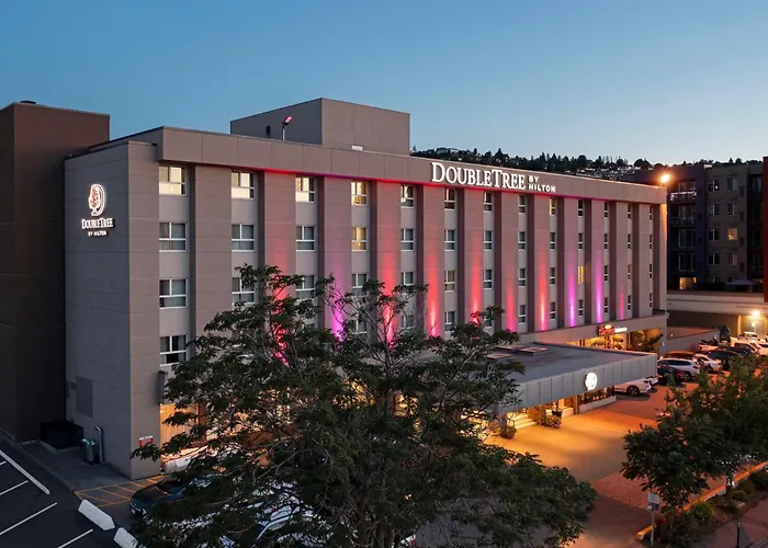 4 star hotel: Doubletree By Hilton - Kamloops