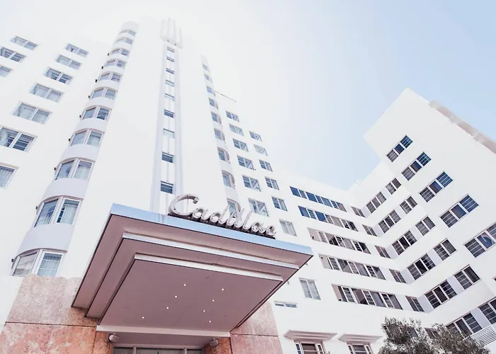 Hotel nahe College: Cadillac Hotel & Beach Club, Autograph Collection