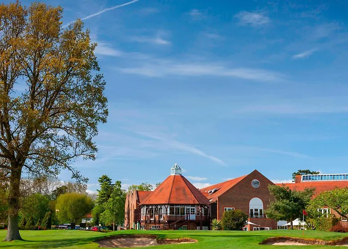 Delta Hotels By Marriott Tudor Park Country Club