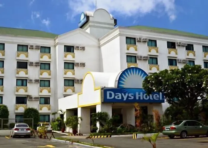 Golf hotels Days By Wyndham Batangas